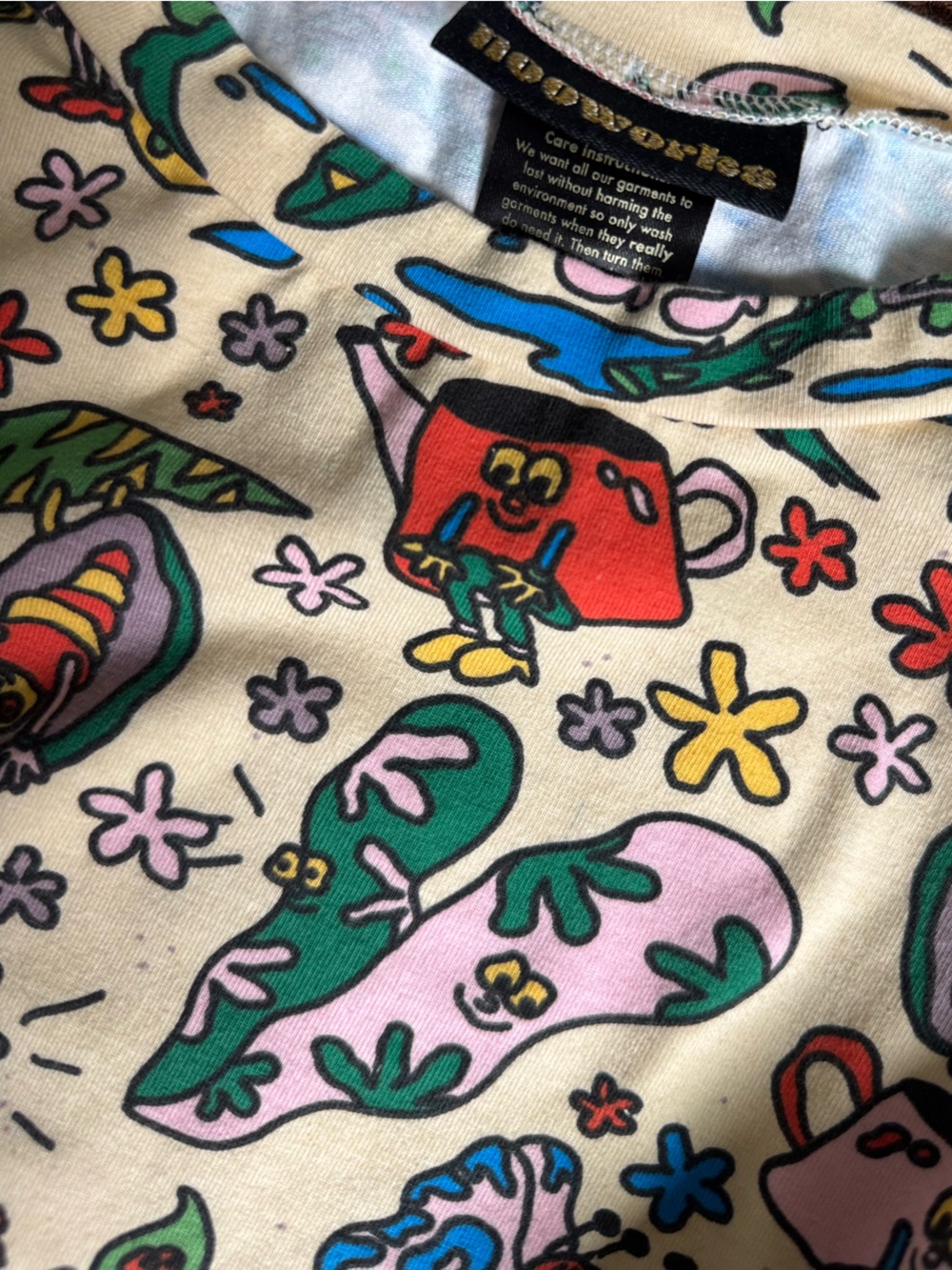 Nooworks XS Tee Dress in ‘Bug Out’ print